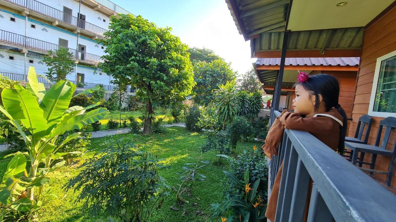Pasanchai Bungalow Vang Vieng Extérieur photo
